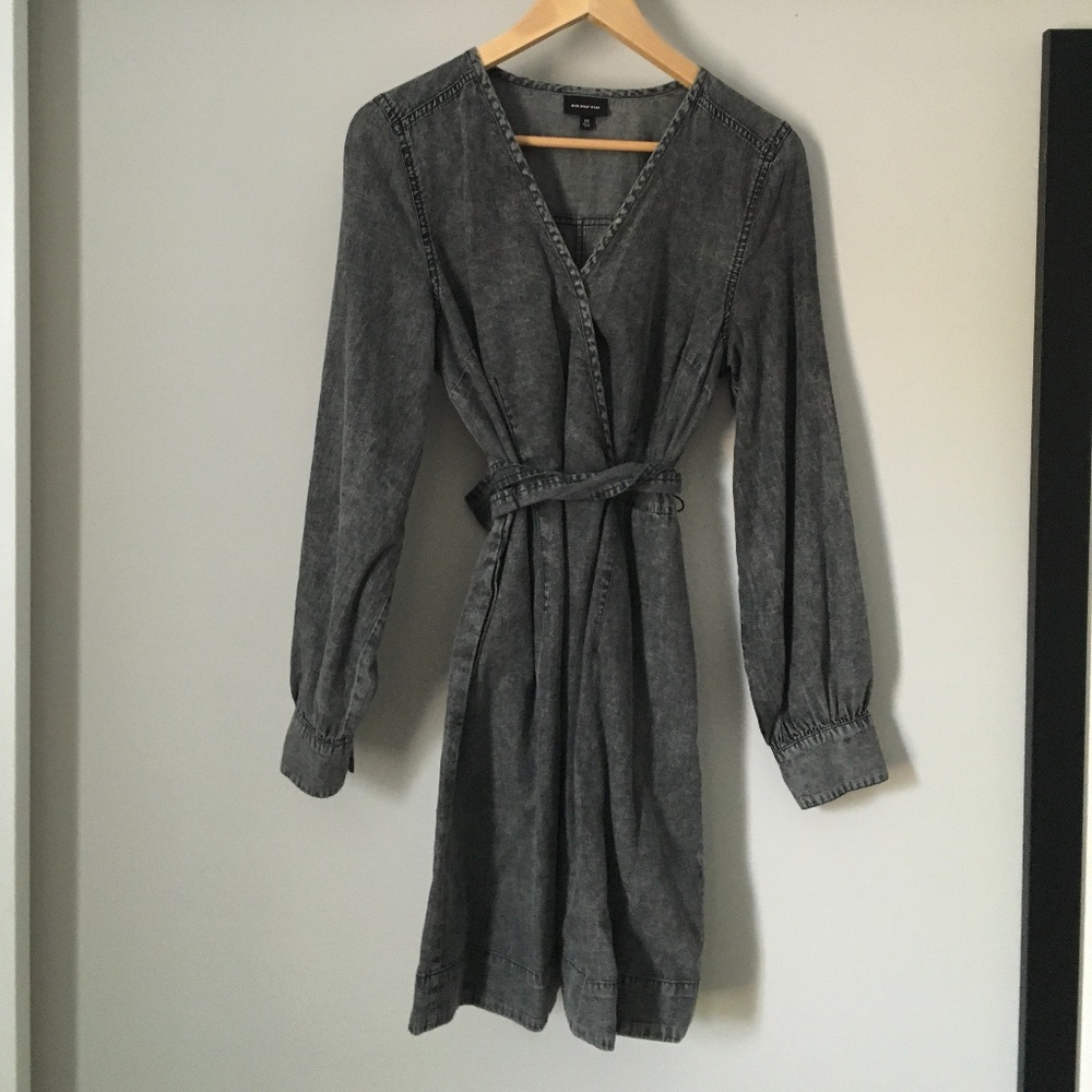Who What Wear Dress - Size M - Distressed grey